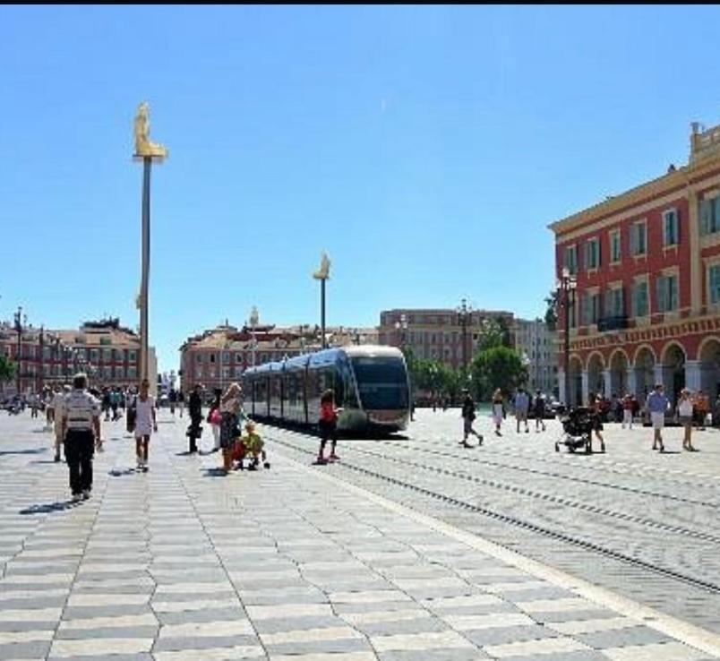 Le Splendid Nice Centre Ville Buitenkant foto