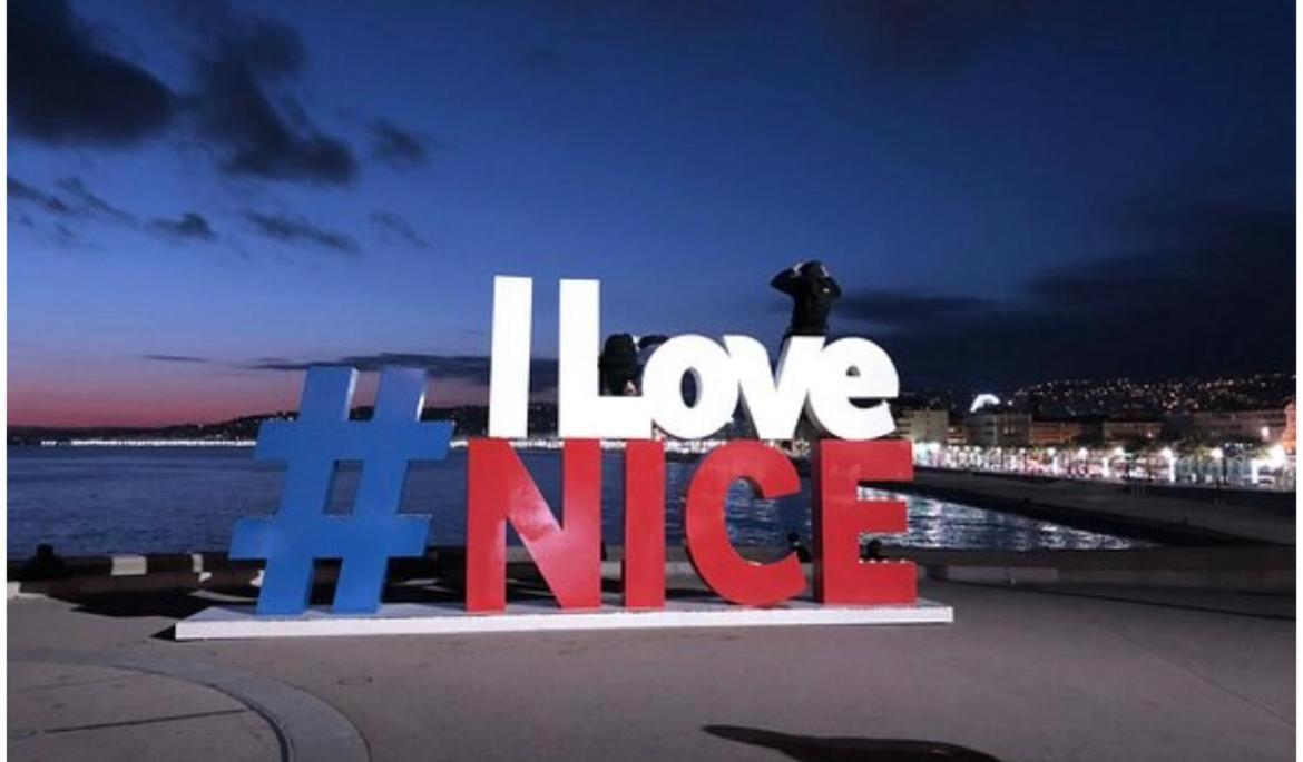 Le Splendid Nice Centre Ville Buitenkant foto